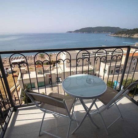 Hotel Svarog Bečići Esterno foto