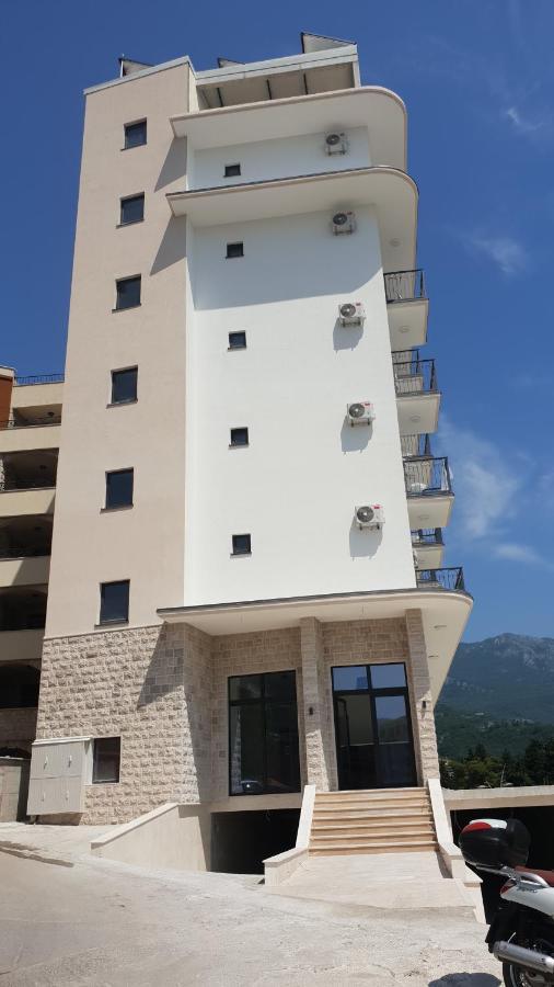 Hotel Svarog Bečići Esterno foto
